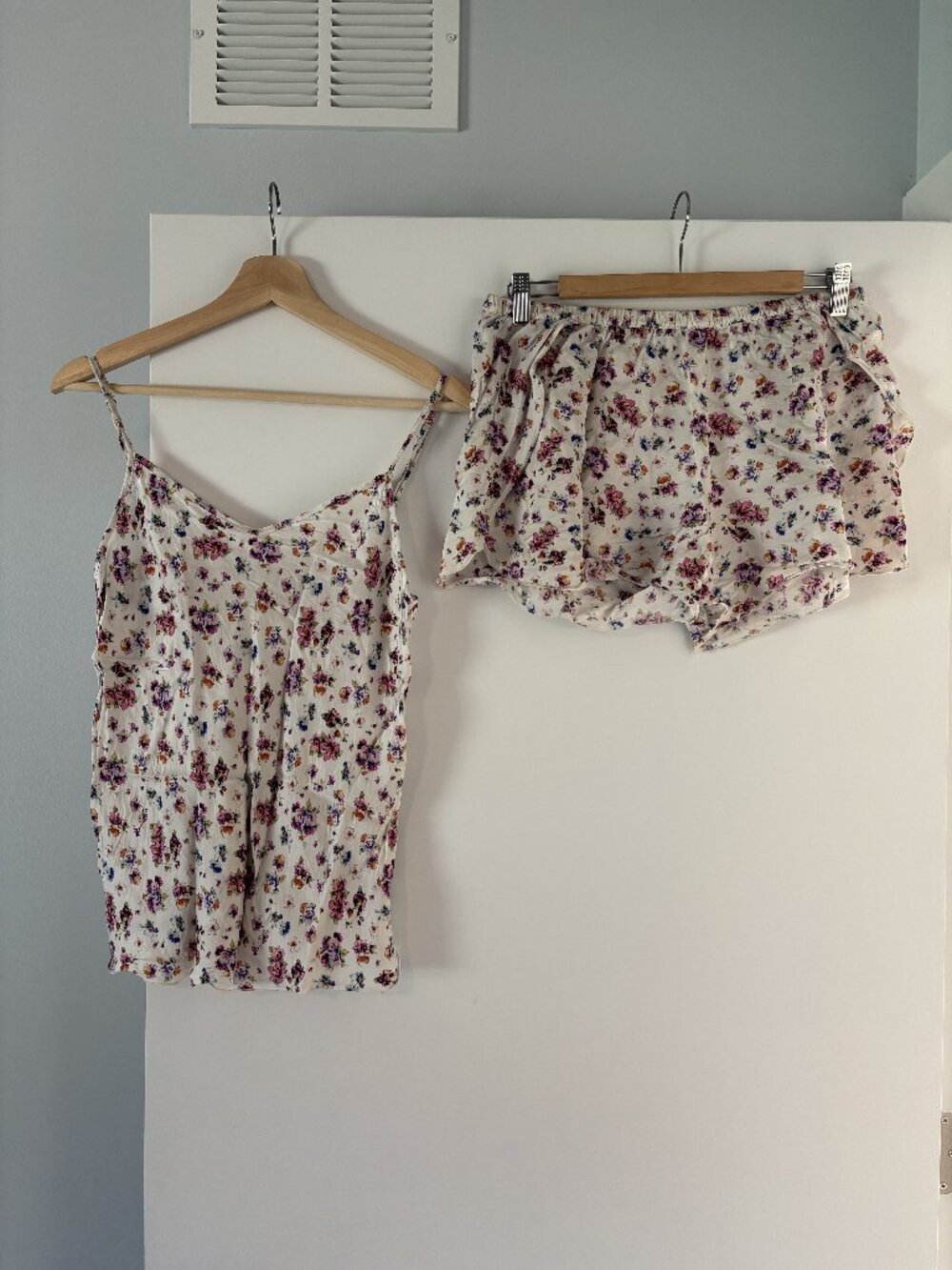 Intimissimi Dreaming of Spring Satin Shorts and Top
